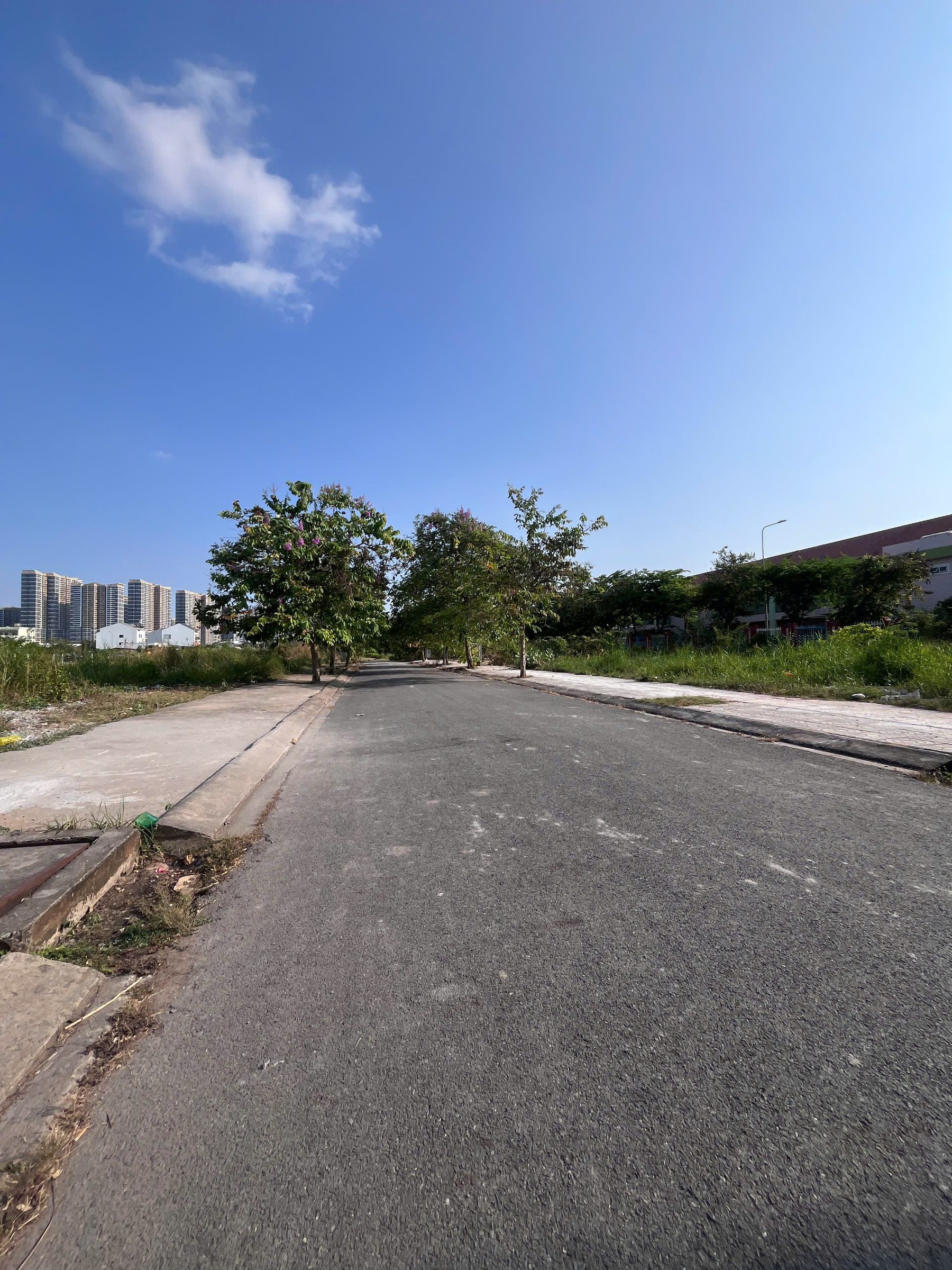 BÁN ĐẤT QUẬN 9 PHƯỚC THIỆN CẠNH VINHOMES GRAND PARK