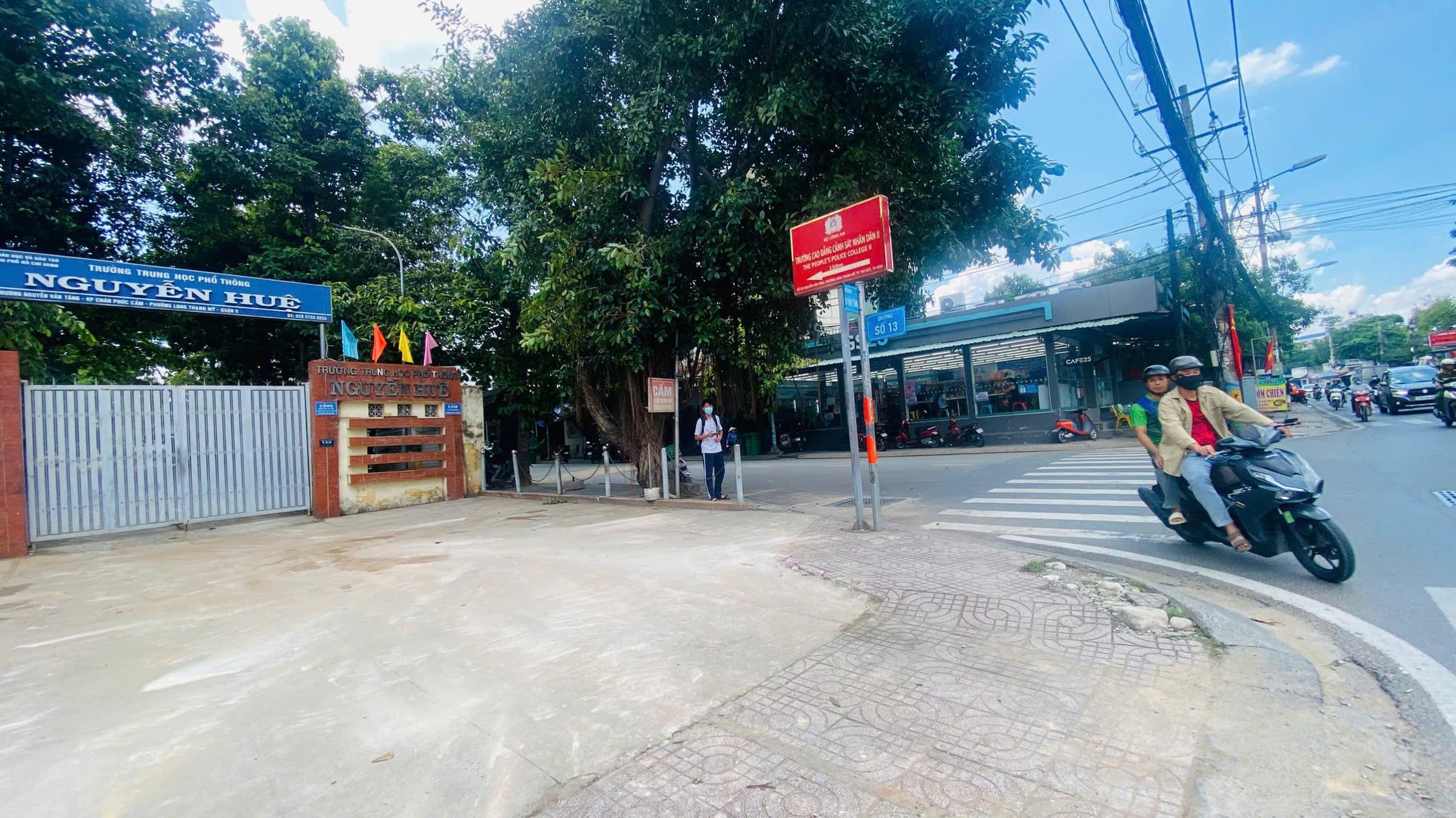 Bán Dãy Trọ 11 Phòng Nguyễn Văn Tăng, Long Thạnh Mỹ, Quận 9 – Thu Nhập 25 Triệu/Tháng – Giá Chỉ 6,8 Tỷ