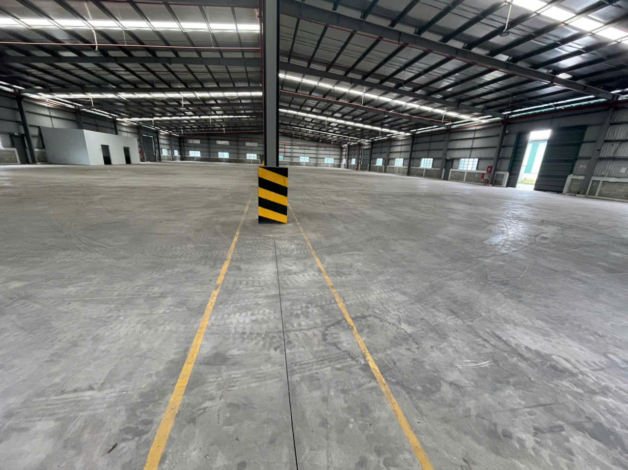 BÁN XƯỞNG TẠI SIÊU PHƯỜNG LONG BÌNH – TP. ĐỒNG NAI 📍 Vị trí trung tâm thu phủ công