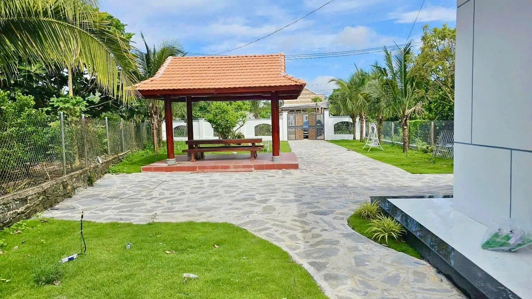 CHÍNH CHỦ BÁN LÔ ĐẤT 1008M, sổ riêng đất full hồng lên thổ cư được