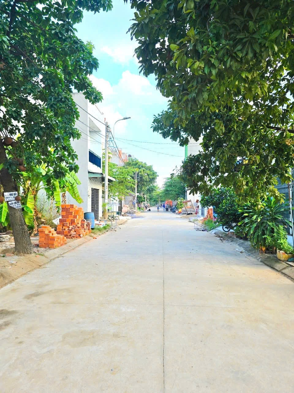 🚗 GẤP BÁN NHÀ 2 TẦNG - 50M2( 4.1*12.2), CÔNG NHẬN ĐỦ - ĐƯỜNG 9M - HẺM XE HƠI - NGAY UBND, CHỢ - LONG PHƯỚC, THỦ ĐỨC.(A)