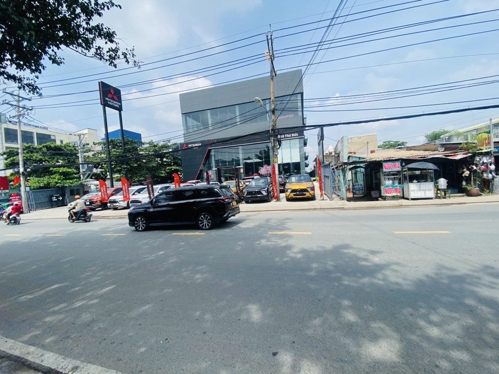 💥🚀BÁN ĐẤT TẶNG NHÀ 2 TẦNG  162M2 NGANG LỚN Đ.HOÀNG HỮU NAM CÁCH LÊ VĂN VIỆT 300M GIÁ 8.9 TỶ(TL)