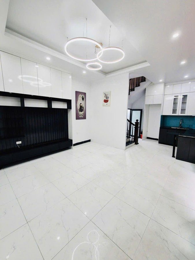 Bán Nhà riêng 38m² thổ cư 38m² giá 8.4 tỷ tại Phường Mai Động Quận Hoàng Mai Hà Nội