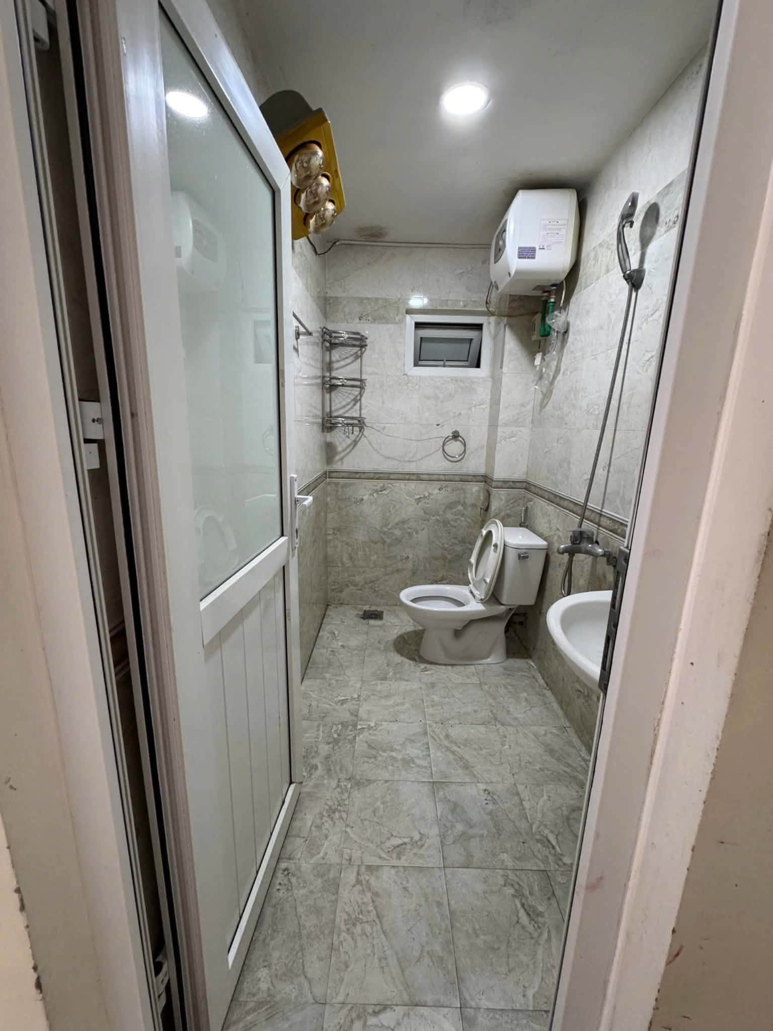 Bán Căn hộ chung cư 50m2 giá 2.4 tỷ tại - Chọn - Phường Mễ Trì Quận Nam Từ Liêm Hà Nội