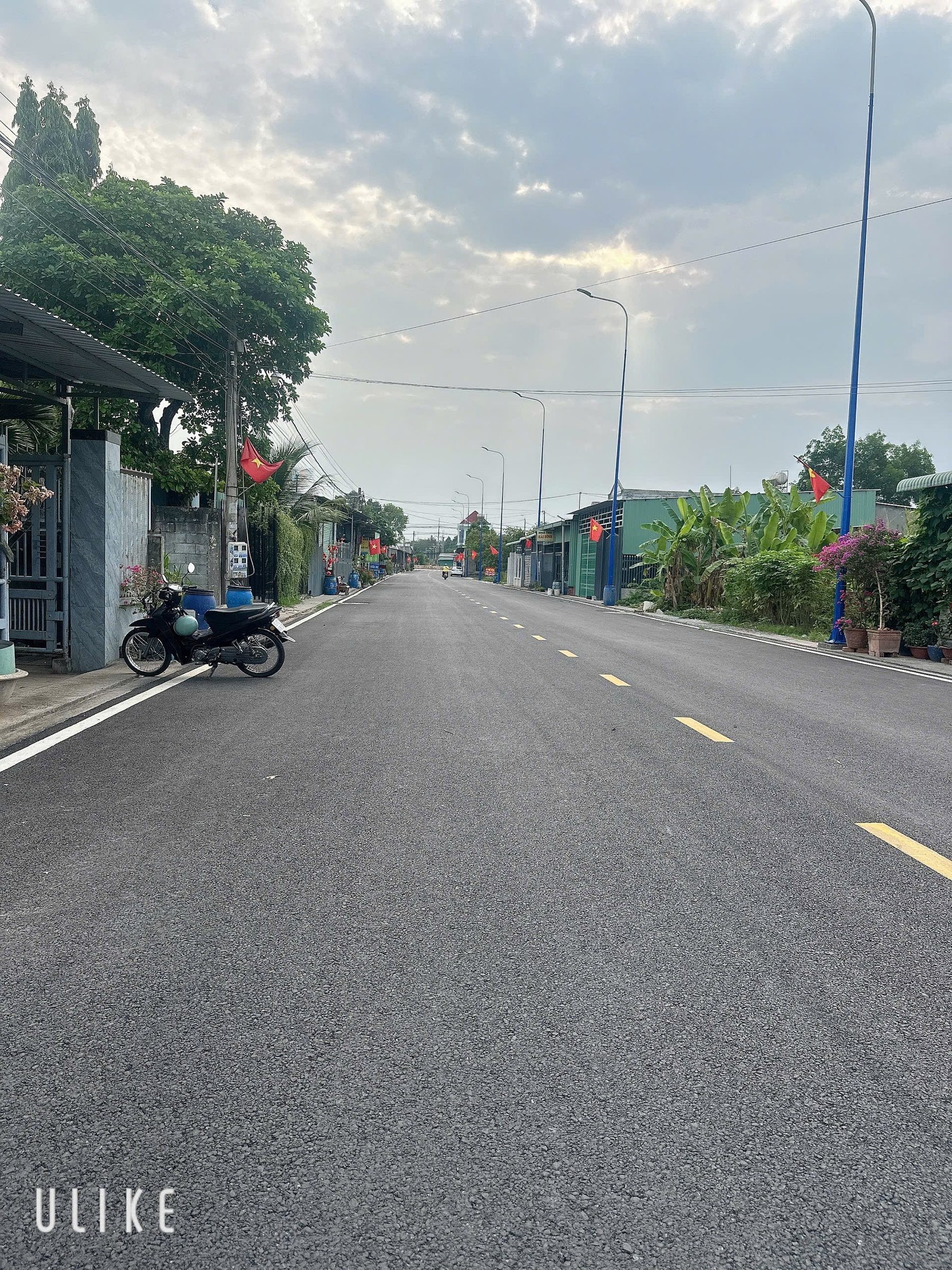 Bán đất 235m² có sẵn 60m² thổ cư ngang 5m giá 1.35 tỷ tại Phường Minh Hưng