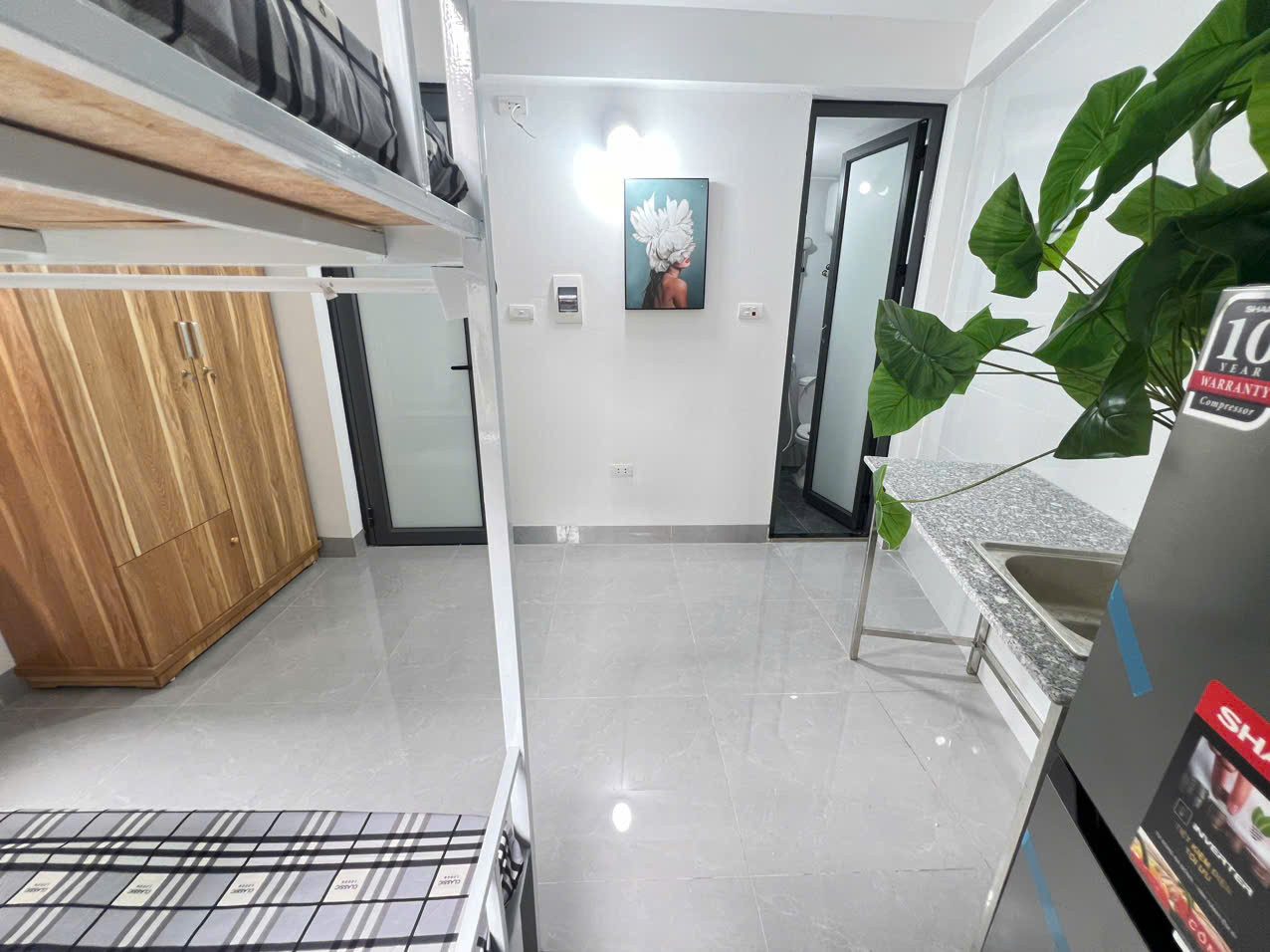 Cho thuê phòng trọ giá rẻ 2,6 tr khép kín full đồ thang máy