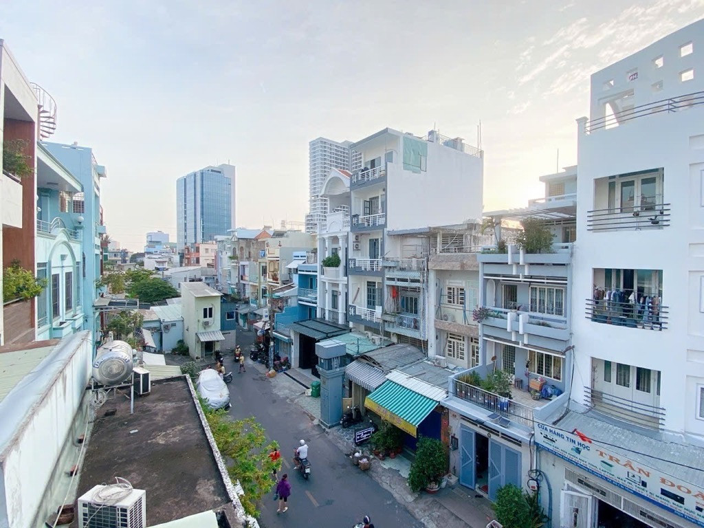 Bán nhà 50m² ngang 3.5m giá 9.3 tỷ Phường Minh Phụng