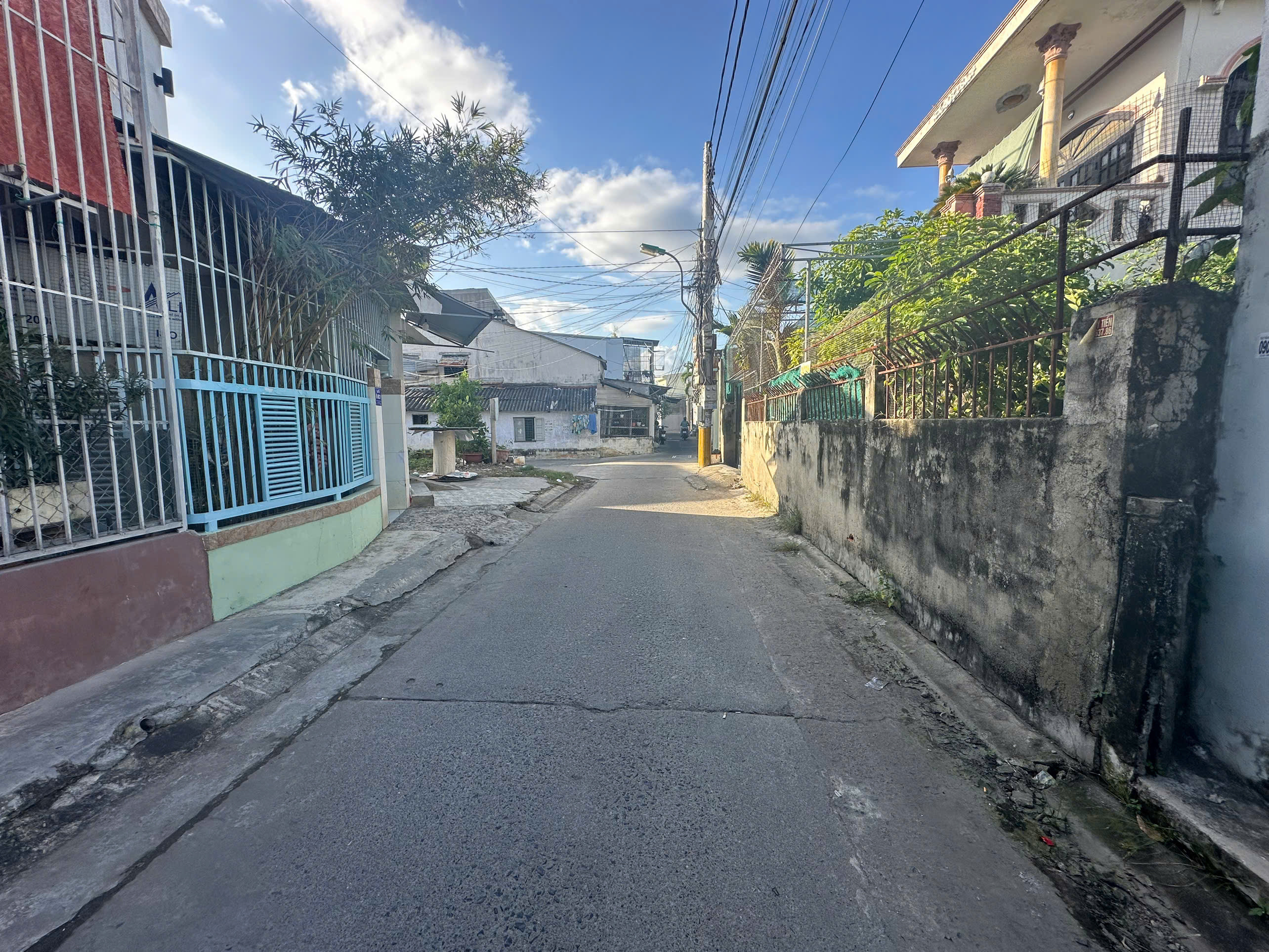 Bán đất 82.4m² ngang 4m giá 3.95 tỷ Phường Nam Nha Trang