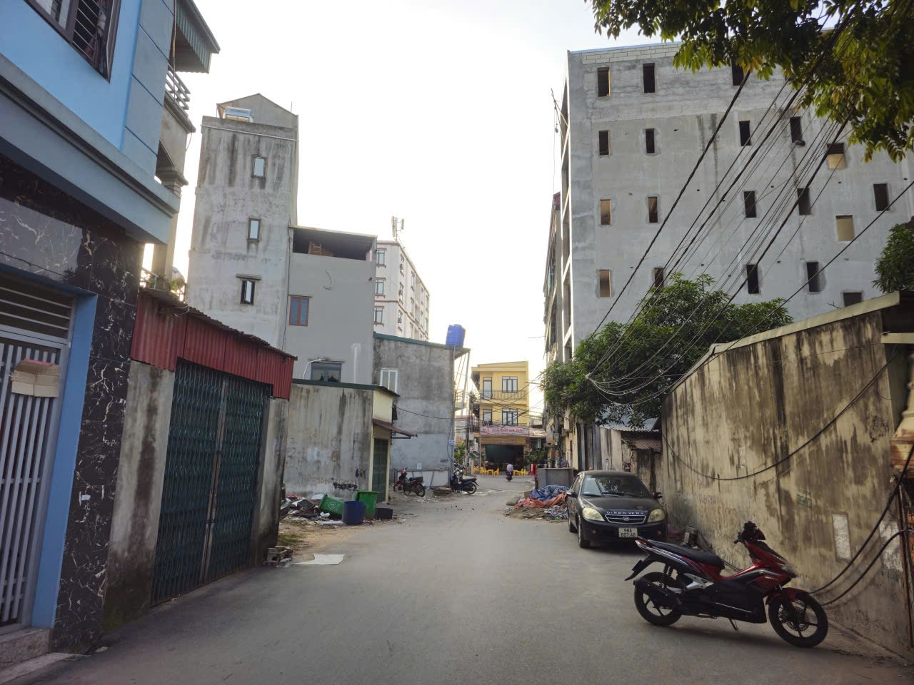 Bán nhà trọ 5 tầng diện tích đất 90m. Cách công viên lãm làng khoảng 100m. Trung tâm lõi khu công nghiệp quế võ. Phường nam sơn bắc ninh