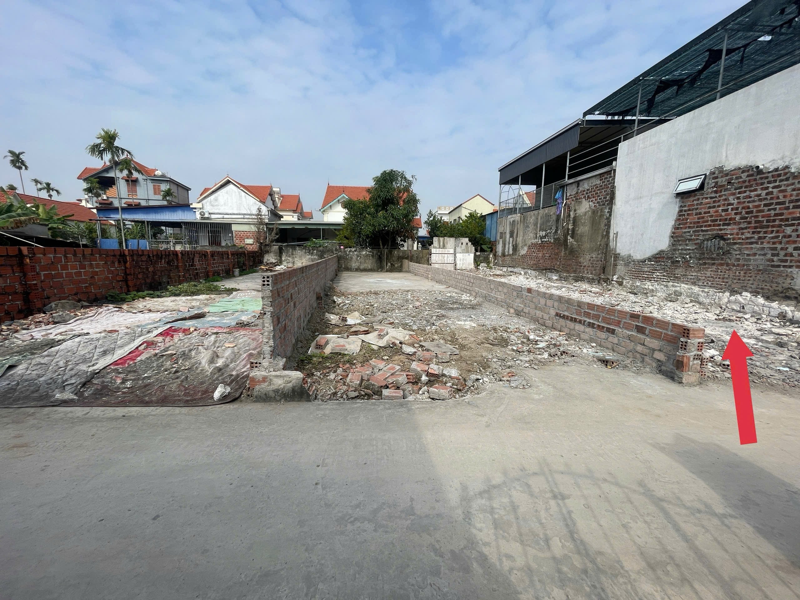 10/1/2026.Bán đất 90m² ngang 4,2m.giá 1.65 tỷ Phường Nam Triệu. lập lễ. liên hệ 0362558882