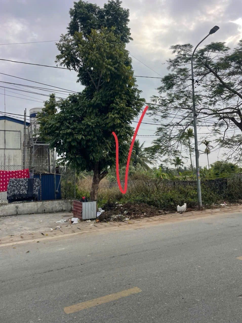 04/2026.Bán đất 130m² full thổ cư ngang 5m đường rộng 8m. giá 3.83 tỷ tại Phường Nam Triệu(Mắt Rồng Lập Lễ). liên hệ 0362558882