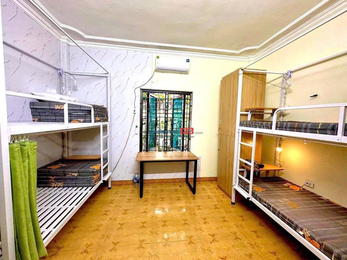 Hệ thống Homestay KTX ở ghép 4-6 người/1p đầy đủ tiện nghi, Full tiện ích chỉ từ 1750k/người/tháng.