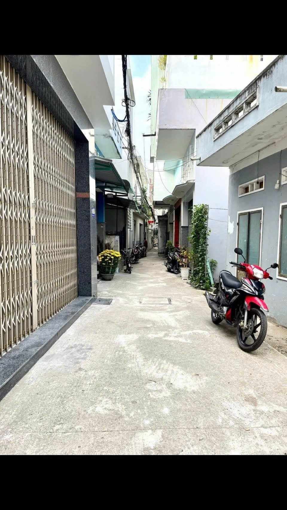 Bán Nhà 3 Tầng Hẻm P. Quang Trung Quy Nhơn , 46m2 , Giá 2 Tỷ 950Tr