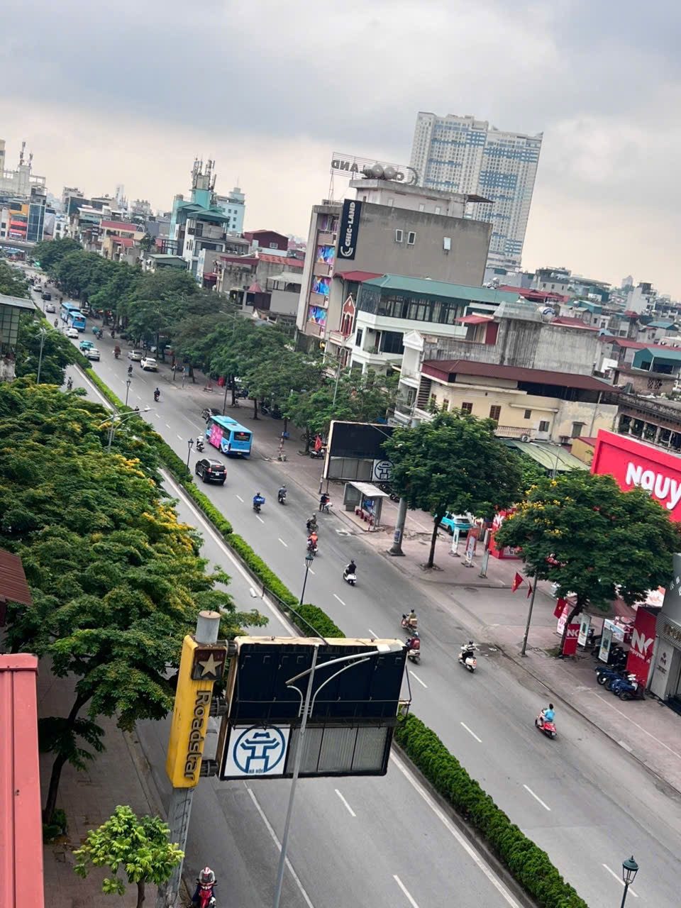 BÁN ĐẤT MẶT PHỐ NGUYỄN VĂN CỪ – LONG BIÊN – DIỆN TÍCH KHỦNG 1000M² – VỊ TRÍ ĐẮC ĐỊA