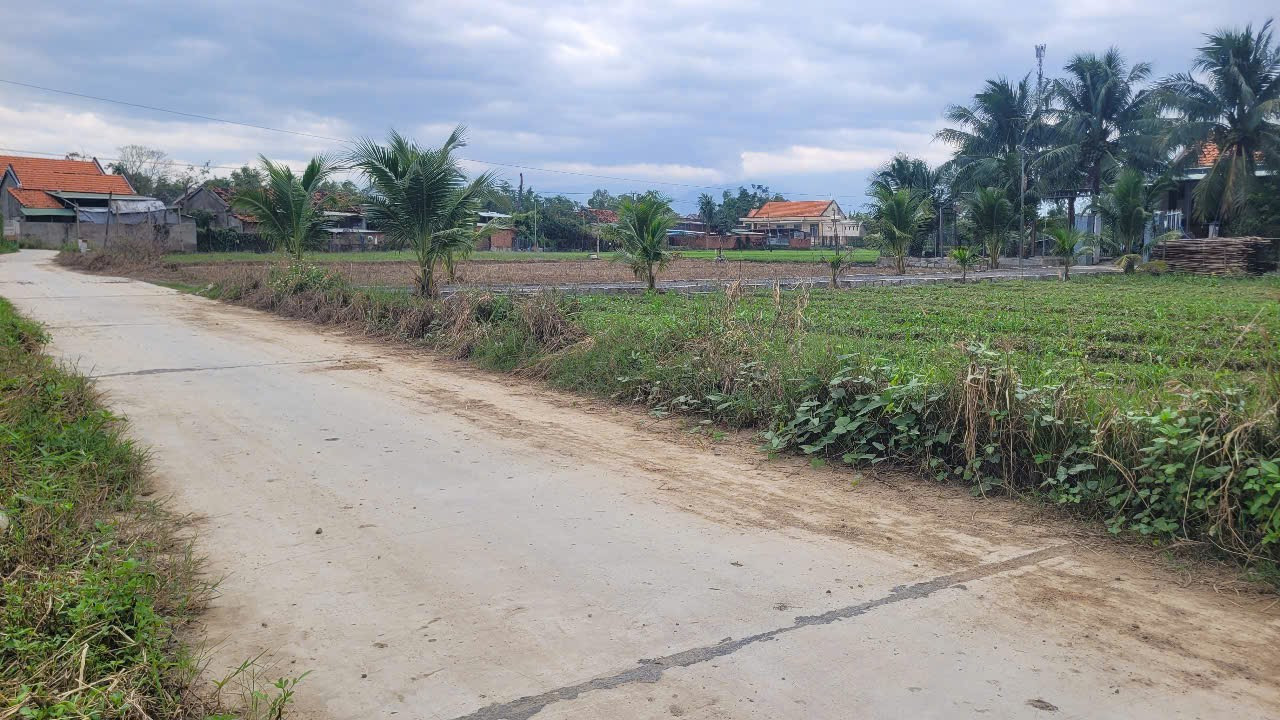 0938113403 Bán đất 108.6m² giá 395 triệu Phường Ninh Hòa Z266