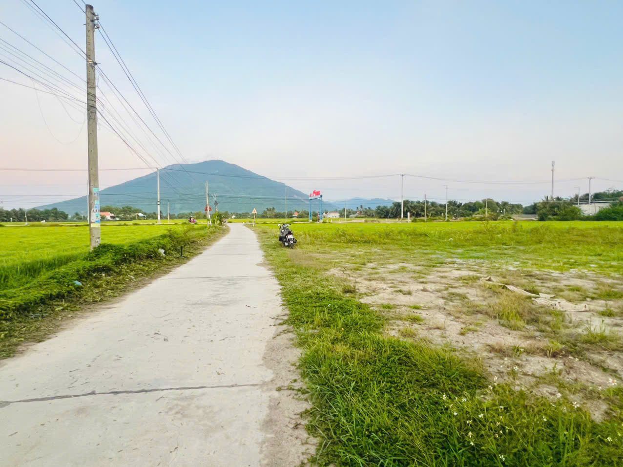 0938113403 Bán đất 1179.8m² ngang 30m giá 5.5tỷ tại Phường Ninh Hòa Z433