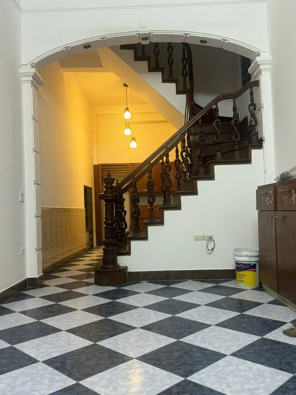 Cho thuê nhà riêng Văn Hương, Tôn Đức Thắng, Đống Đa 36M x 4T giá 13 triệu
