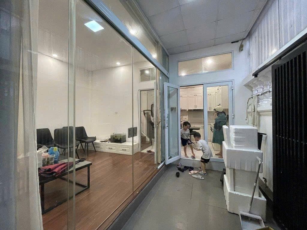 Cho Thuê Nhà Mặt Phố Ô Chợ Dừa 40M² 4 Tầng 1 Tum - Ở, Kinh Doanh - Giá Thuê 25tr