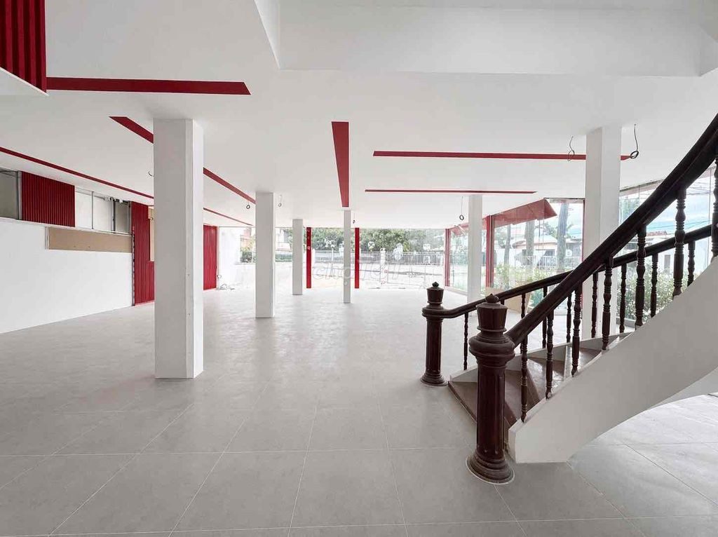 Cho Thuê Căn Góc Thủ Dầu Một, Bình Dương - Diện tích 20 x 30. 1 trệt 1
