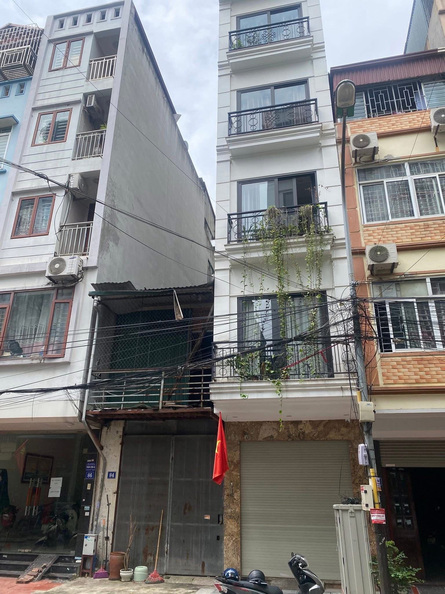 Bán đất tặng nhà 2 tầng Phú Diễn – 40m² – ô tô tránh vỉa hè – kinh doanh văn phòng – giá 11.8 tỷ