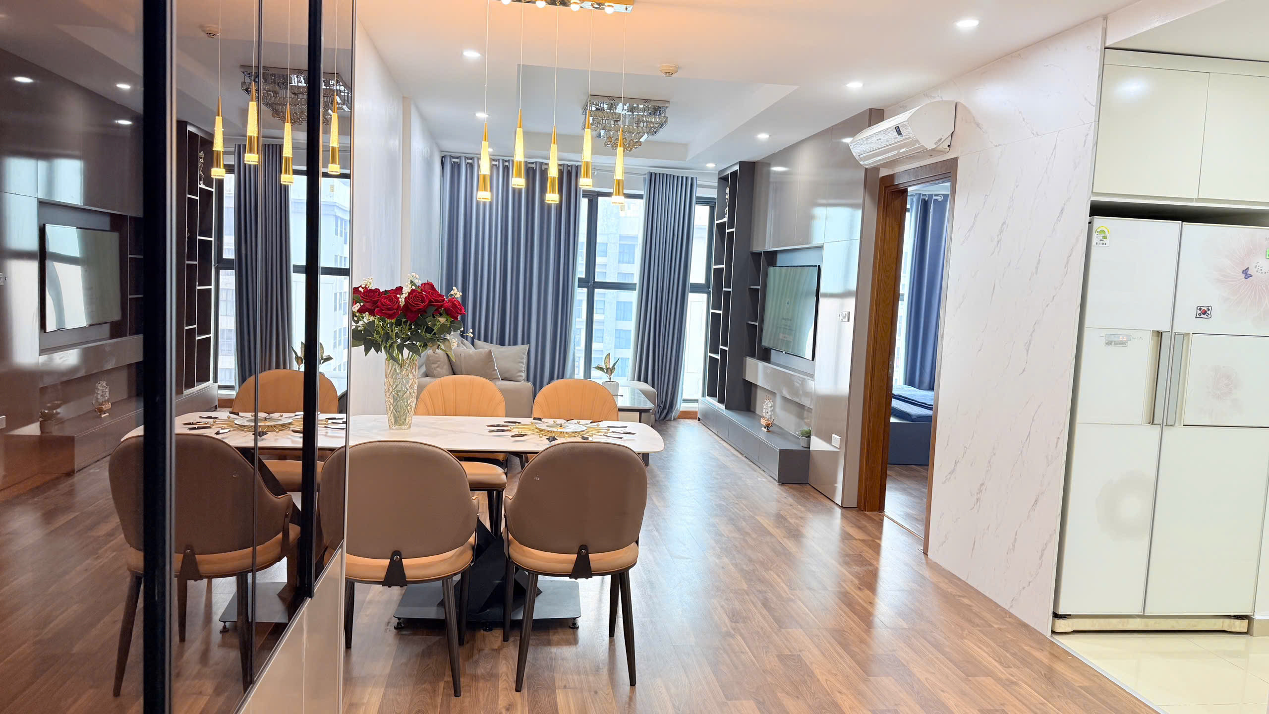 Căn hộ dành cho gia đình mua để ở luôn 2pn2wc 78m2 goldmark, giá 6ty5 đẹp như hình