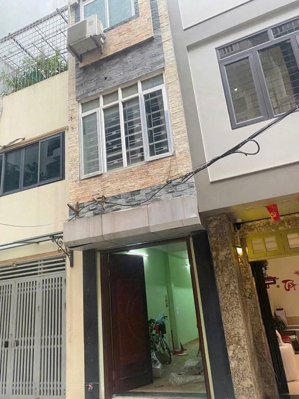 Cho thuê nhà HOÀNG CÔNG CHẤT, Cuối đường Hồ Tùng Mậu. 11 triệu/tháng. Cho thuê: Hộ gia đình, KD Onl