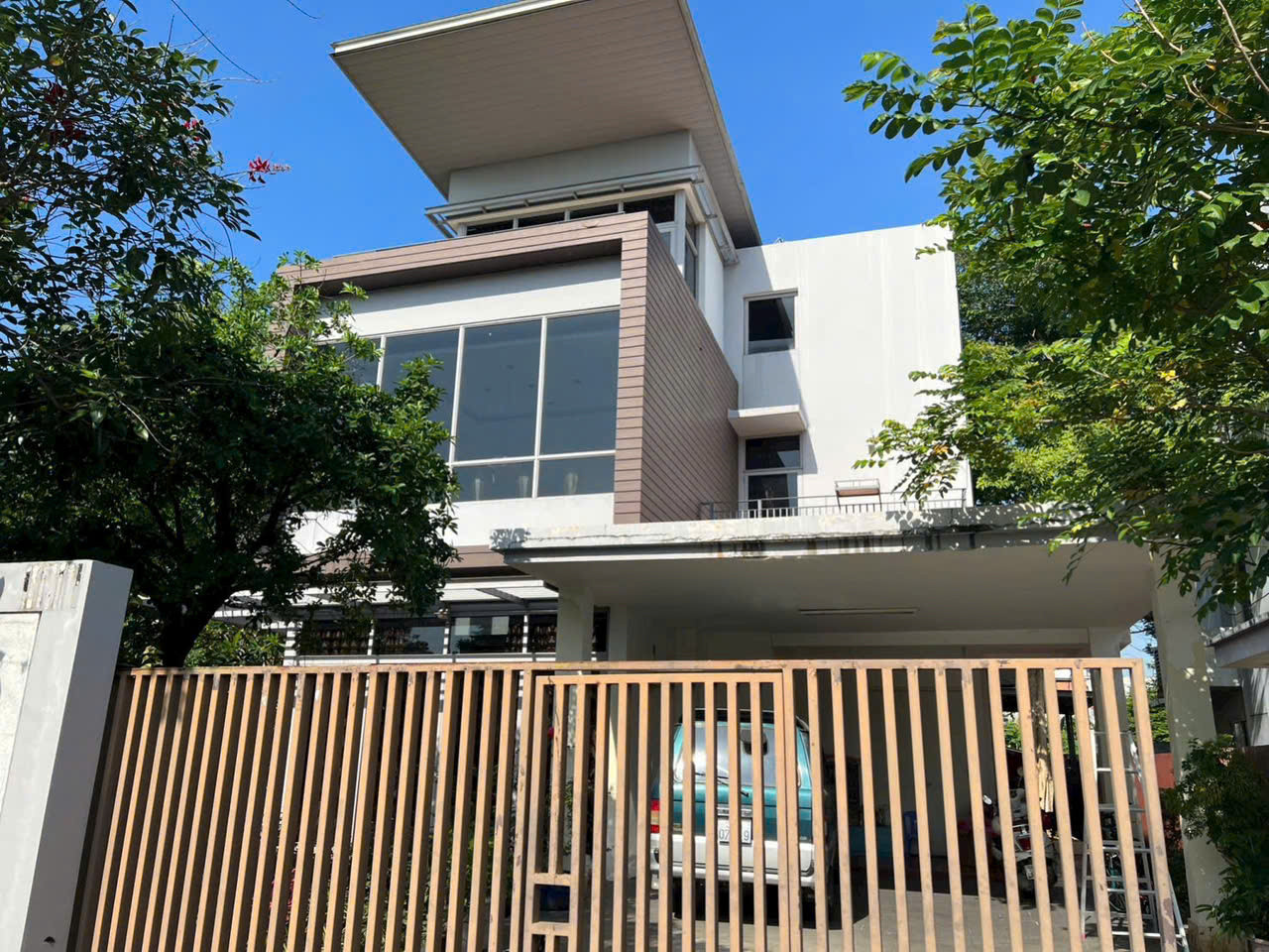 BDS HVL [NC] BIỆT THỰ GÓC 2 MẶT TIỀN  451M2– RIVIERA COVE QUẬN 9