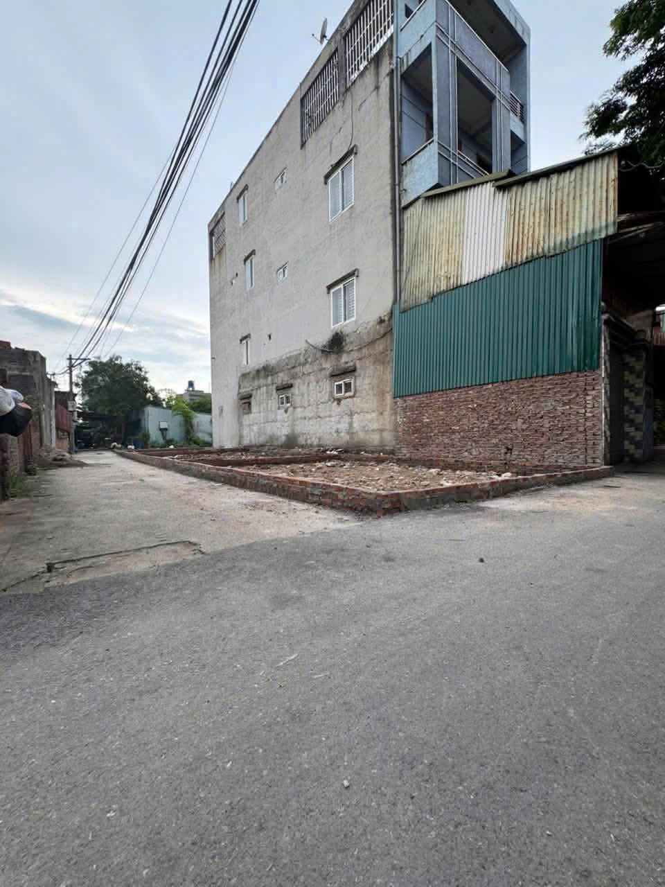 Bán đất Kim Thiều Phù Khê Bắc Ninh 50,6m2 giá chỉ 1,35 tỷ full thổ cư. Lh 0385999322