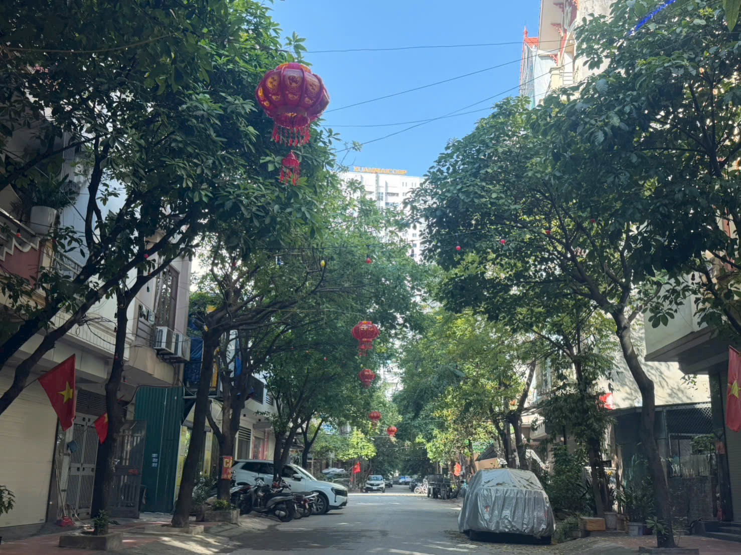 BÁN NHÀ LIỀN KỀ ĐÔ THỊ VĂN PHÚ GIÁ ĐẦU TƯ