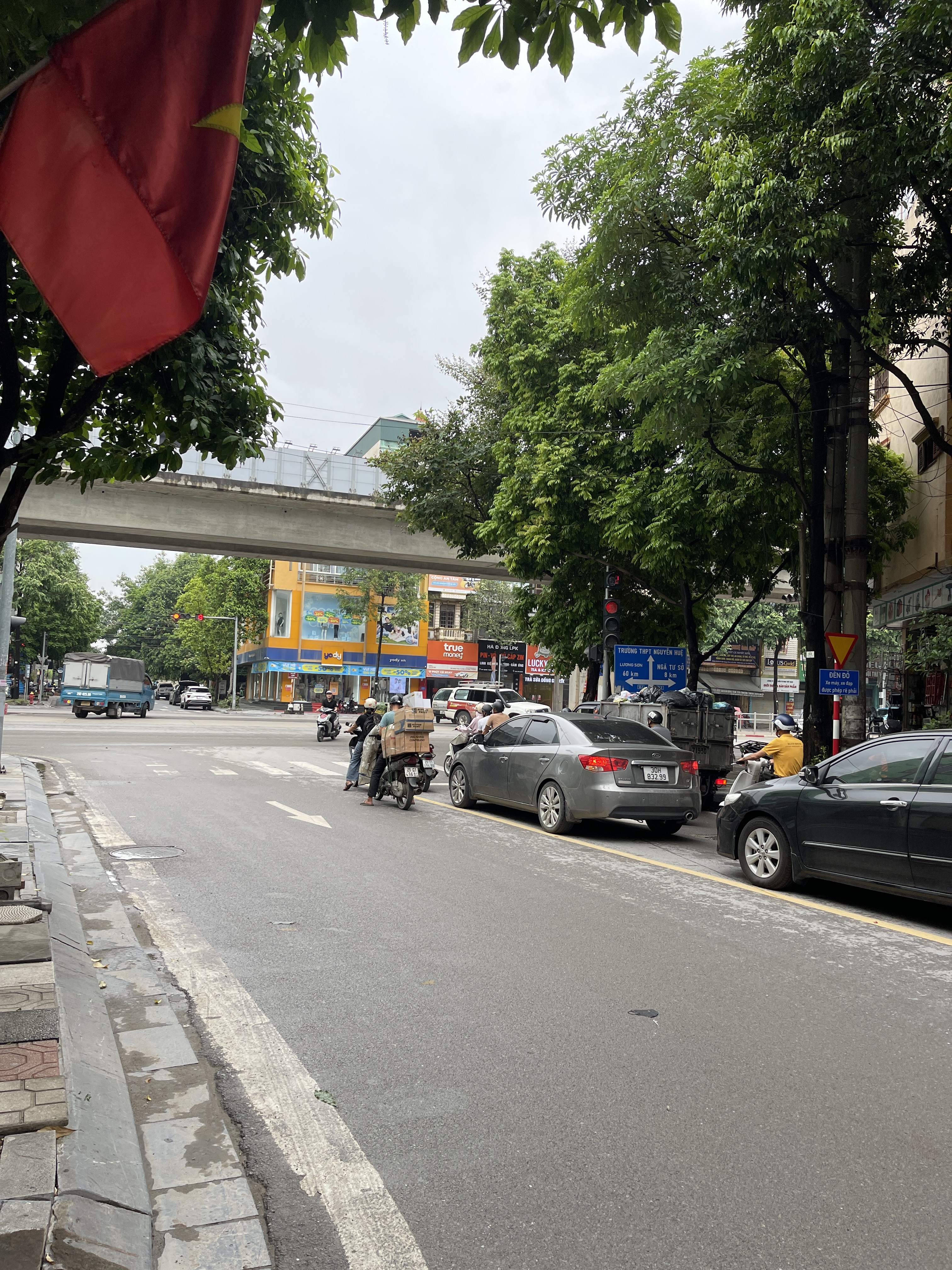 Uu tiên cho bán thuốc hoặc phòng khám