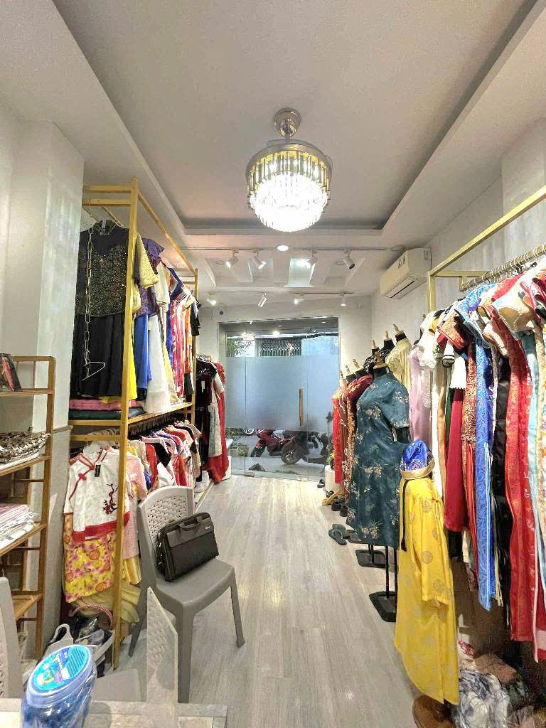 Bán nhà 54m² full thổ cư ngang 3,4m giá 6.9 tỷ tại Phường Phú Lâm