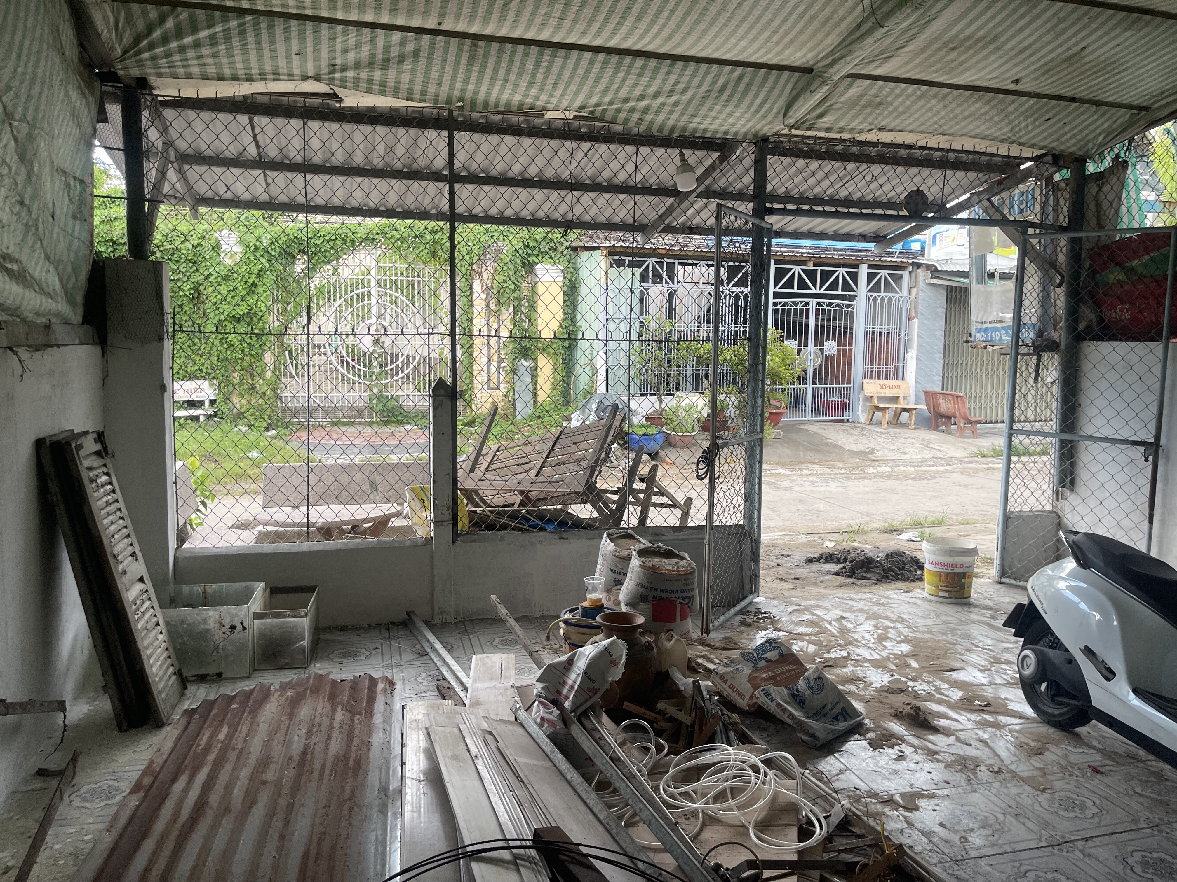 Bán nhà 90m² full thổ cư ngang 6m giá 3.9 tỷ tại Phường Phú Lợi