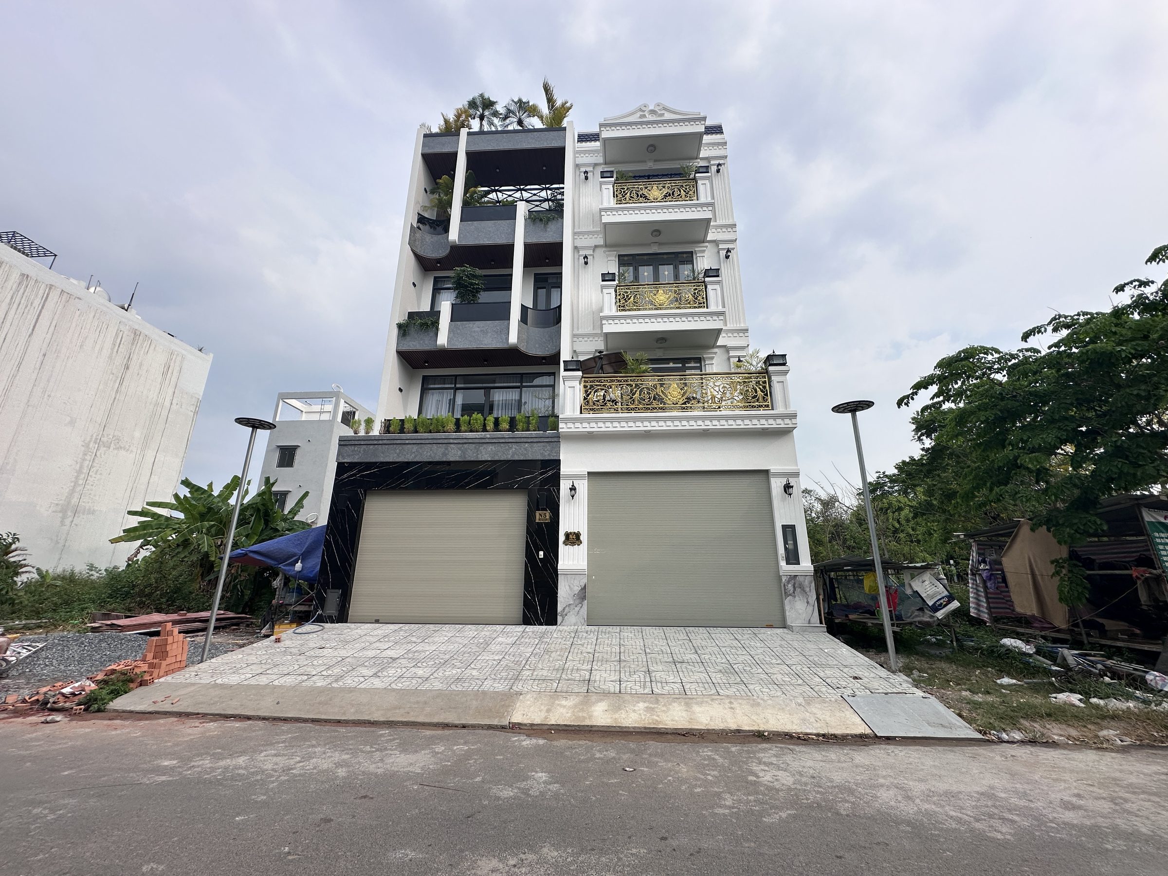 Giảm Mạnh 700 triệu Bán Nhanh Thu Hồi Vốn 
Siêu Phẩm Ngay Cạnh Công Viên Bờ Sông Rộng Nhất Nhì Q7 .