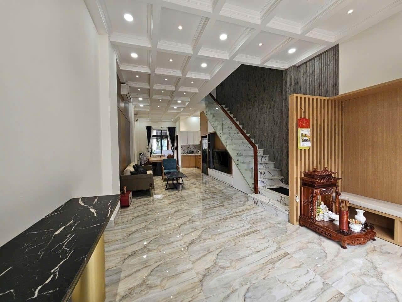 Chủ ngộp BANK cần bán DT 60m(5x12m) giá 2.12 tỷ SHR tại Phường Phú Mỹ Quận 7 TP. Hồ Chí Minh