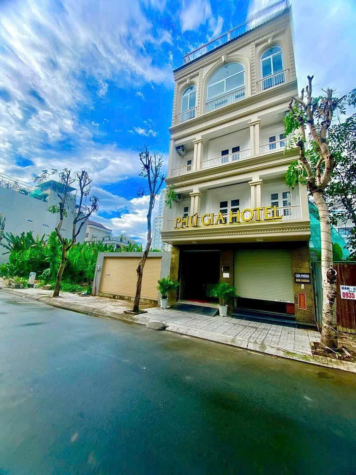 BDS HVL LVCC BÁN KHÁCH SẠN KDC CÔNG ÍCH Q7