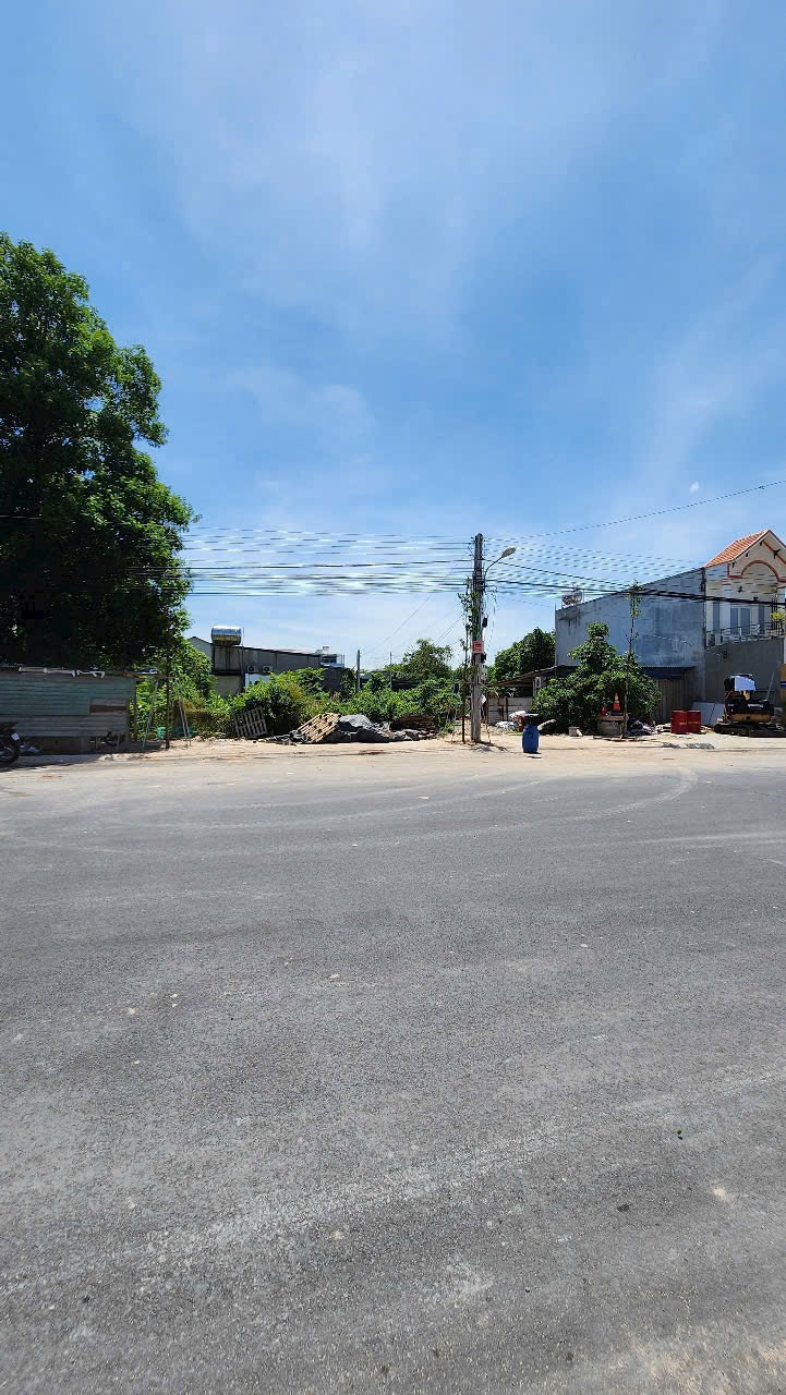 Mt Dx002 Phú Mỹ cũ (phường Bình Dương-TP.HCM) tặng kèm dãy trọ thu nhập 15tr/tháng,ngang 10m đẹp Vip