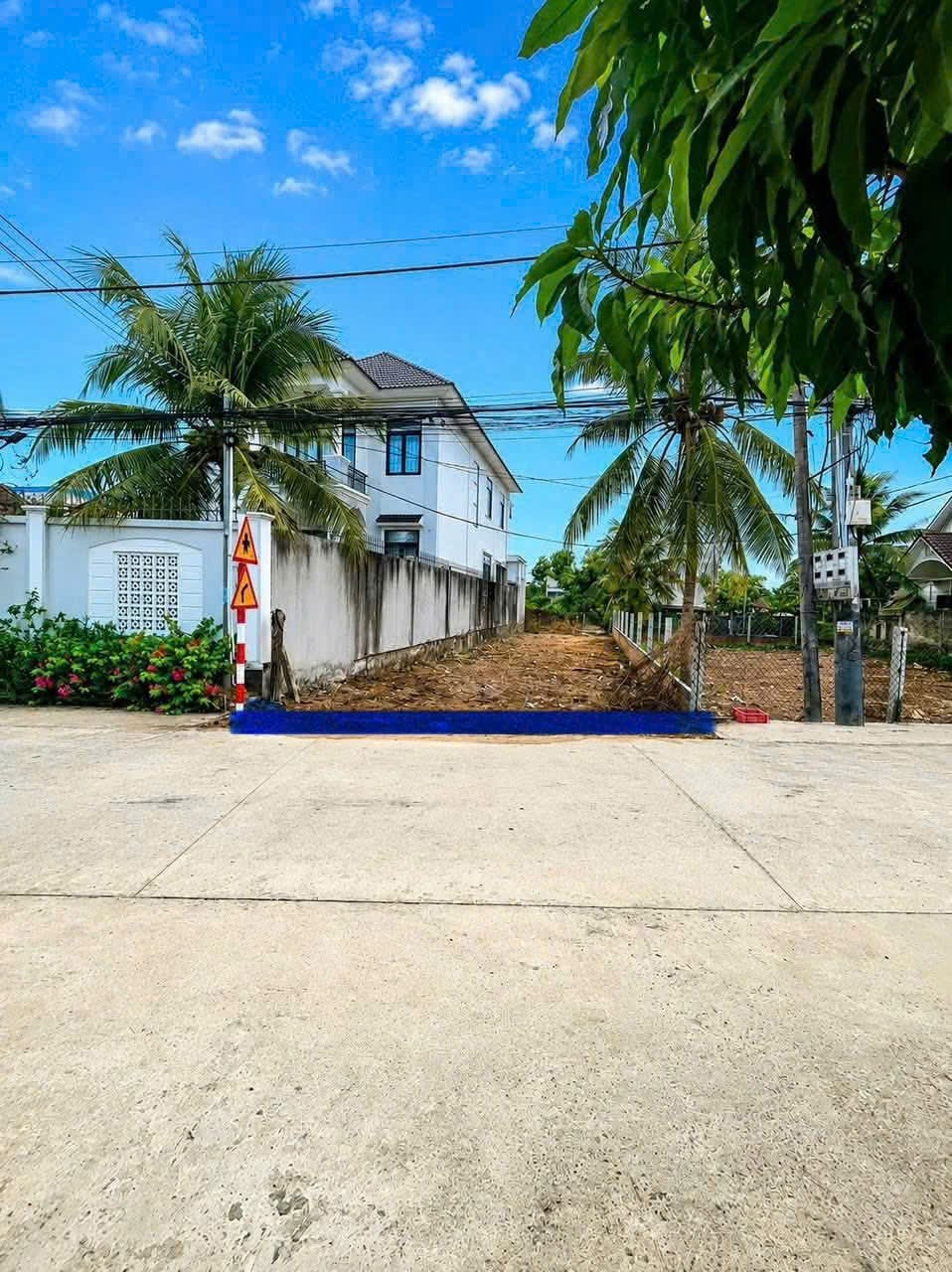 Bán đất 184m² ngang 6,5m giá 2.2 tỷ tại Phường Phú Tân