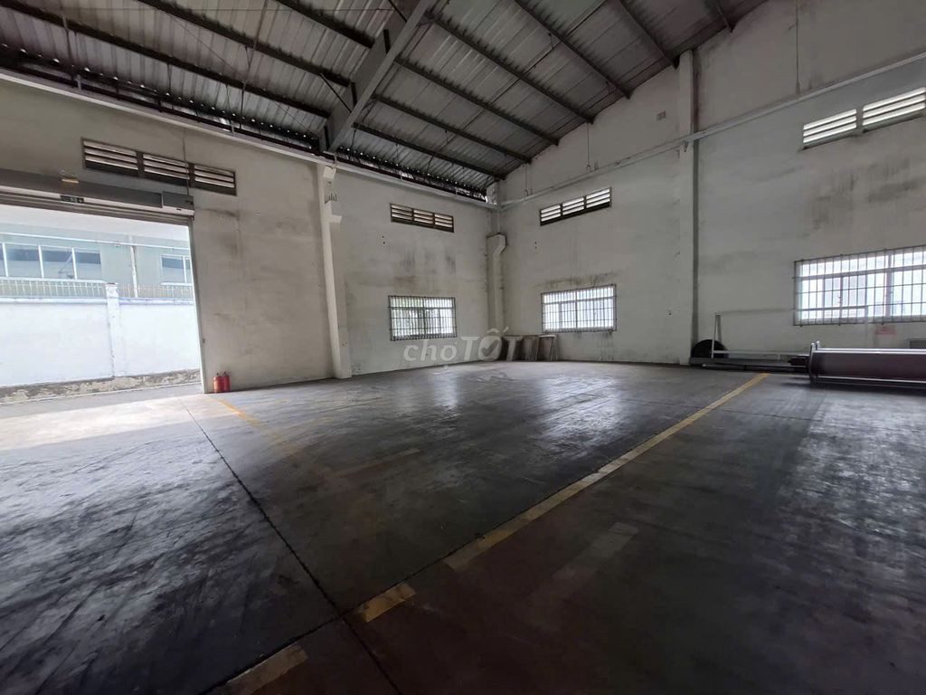 CHO THUÊ KHO 700m2 TRONG KCN ĐẠI ĐĂNG