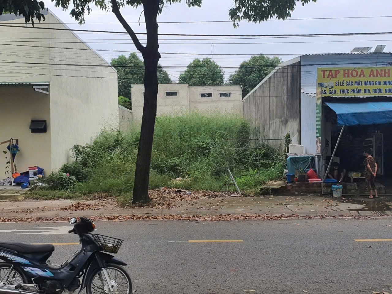 300m2 khú tái định cư Phú Tân  10x30