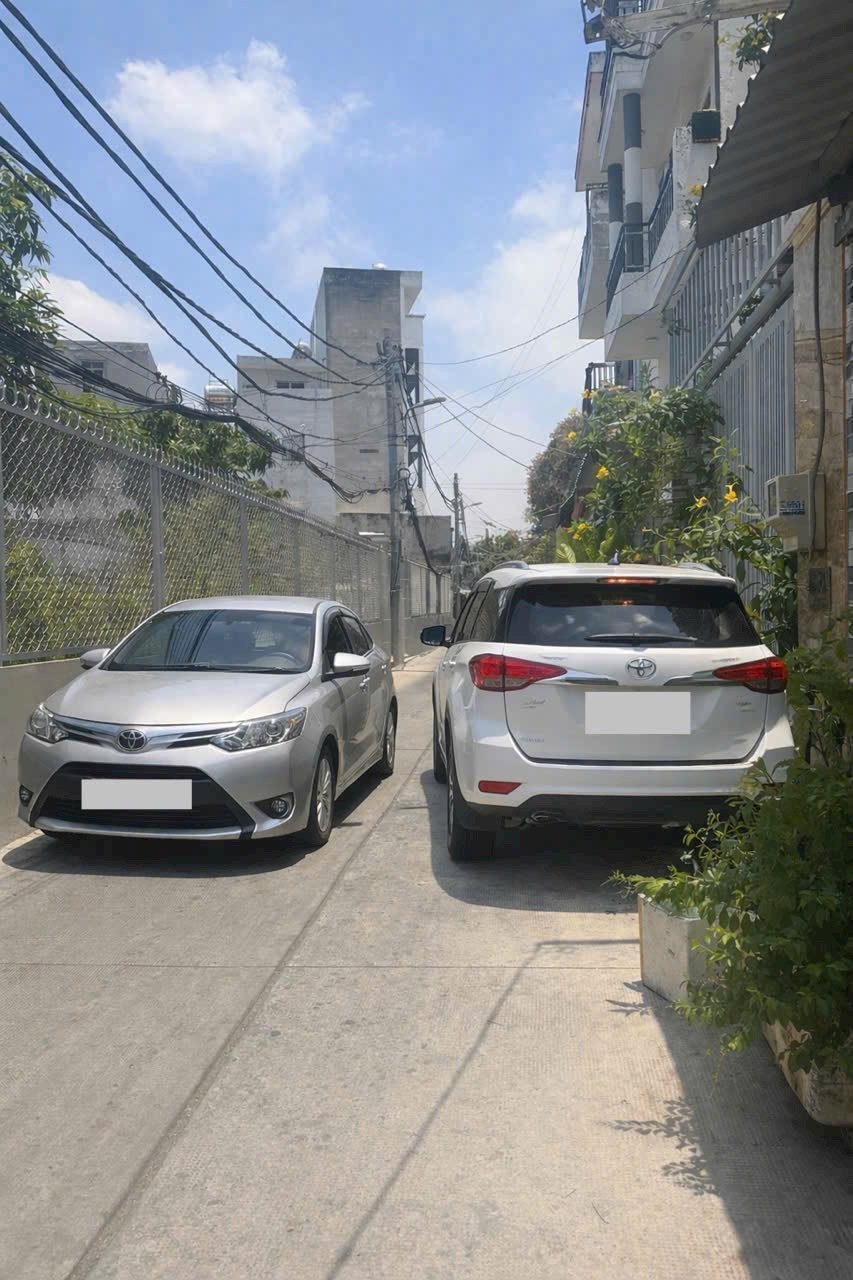 Bán đất tặng nhà; HXH tránh nhau; 64m2 3PN thông Nam Long; cách Phú Mỹ Hưng 600m