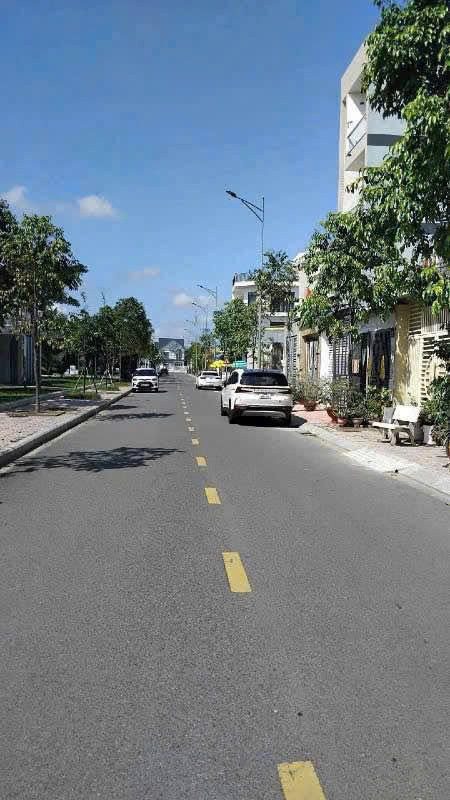 BÁN GẤP LÔ ĐẤT TẠI HUỲNH TẤN PHÁT, CHỦ ĐỂ LẠI CỰC MỀM 4 TỶ 300 TRIỆU CÒN TL | DT 103,5M2, ĐƯỜNG VÀO 6M CỰC RỘNG RÃI, ĐẤT KDC HIỆN HỮU