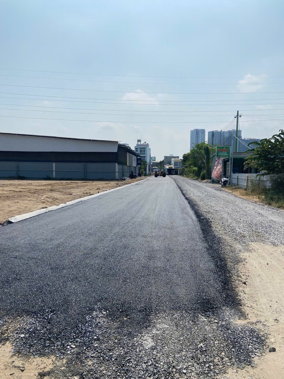 Bán đất Mặt Tiền đường nhựa 12m sau chợ phú thuận quận 7.  giá 60tr/m2