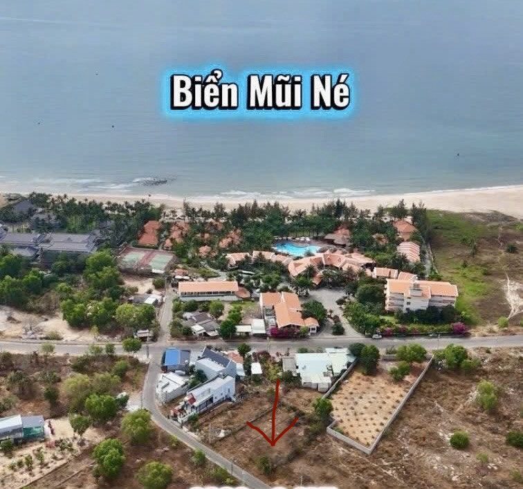 Bá 1500m2 đường nhựa trung tâm Phú Hài, view biển. Giá 14 triệu/m2 lvcc 0982482666