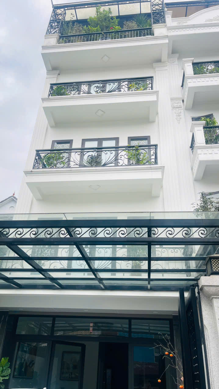 Nhà 6 tầng Phúc Đồng - Ô tô tránh - Kinh doanh đỉnh