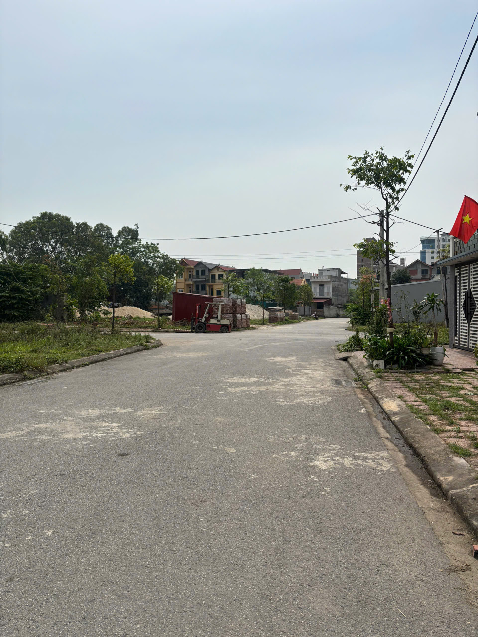 Bán đất 100m² ngang 5m giá 3.3 tỷ Phường Phúc Yên