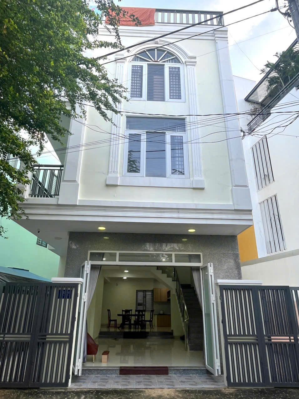 CHO THUÊ MẶT BẰNG KINH DOANH ĐƯỜNG TRẦN NHẬT DUẬT NỐI DÀI, CHỈ 6TR/THÁNG. LH 0905 800 366 - E Hiền