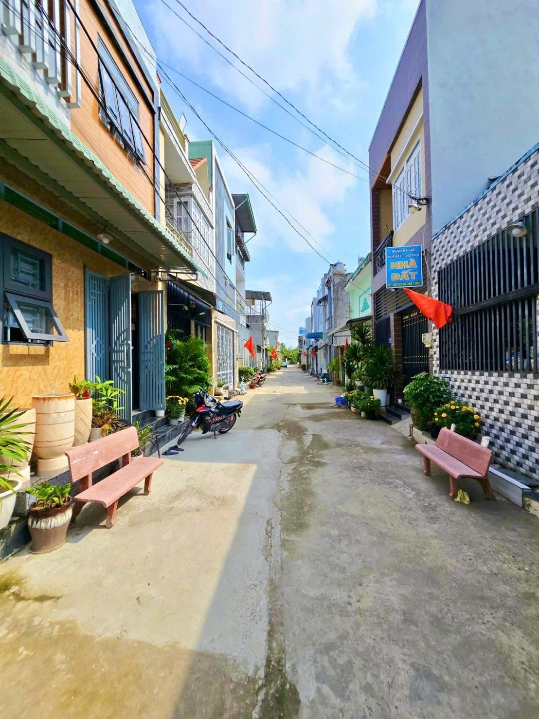 🚗 BÁN NHÀ 2 TẦNG - 63M2(5*12.5), HOÀN CÔNG, KHÔNG QH -  NHÀ HẺM XE KIA - GẦN CHỢ TÂY HOÀ, NGÃ TƯ MK - PHƯỚC LONG A.