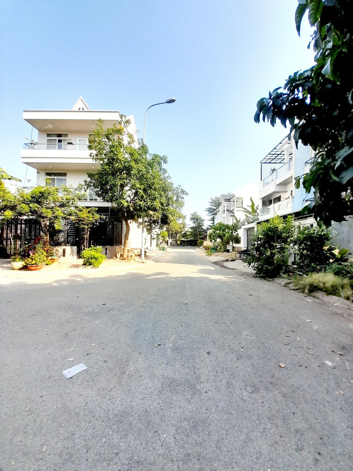 BÁN ĐẤT NỀN KDC NAM LONG  - NGANG 7M - DT 140M2 - ĐẤT GẦN THE GLOBAL CITY - GIÁ 13.9 TỶ