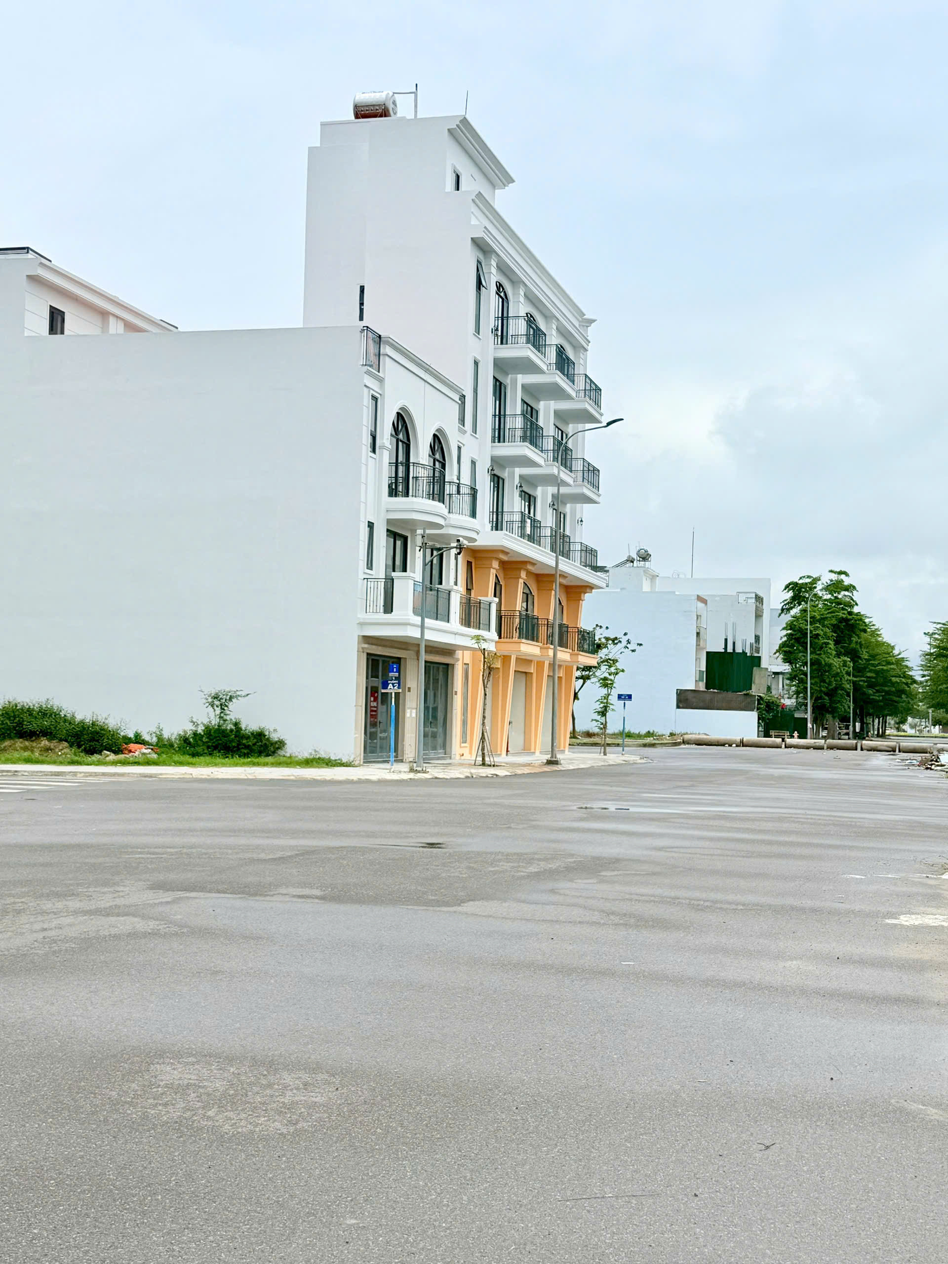 Bán đất 100m² full thổ cư ngang 5m giá 8.7 tỷ tại Phường Phước Long Thành phố Nha Trang