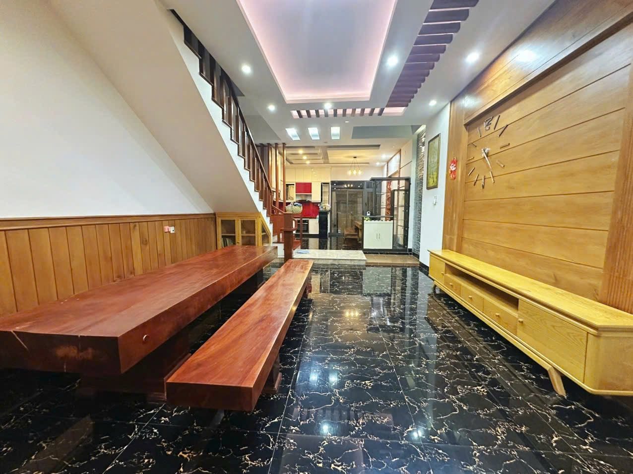 Bán Nhà riêng 97m2 có sẵn 97 m2 thổ cư giá 9.6 tỷ tại - Phường Phước Long Thành phố Nha Trang Khánh Hòa